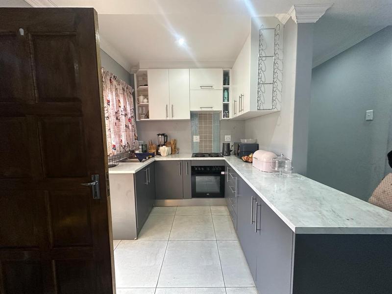 3 Bedroom Property for Sale in Southernwood Eastern Cape